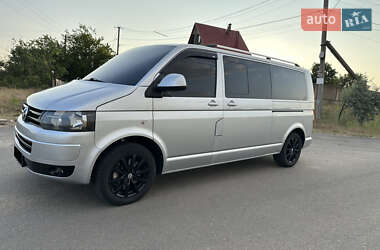 Мінівен Volkswagen Transporter 2011 в 
