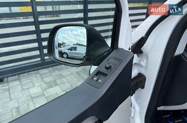 Грузовой фургон Volkswagen Transporter 2016 в 