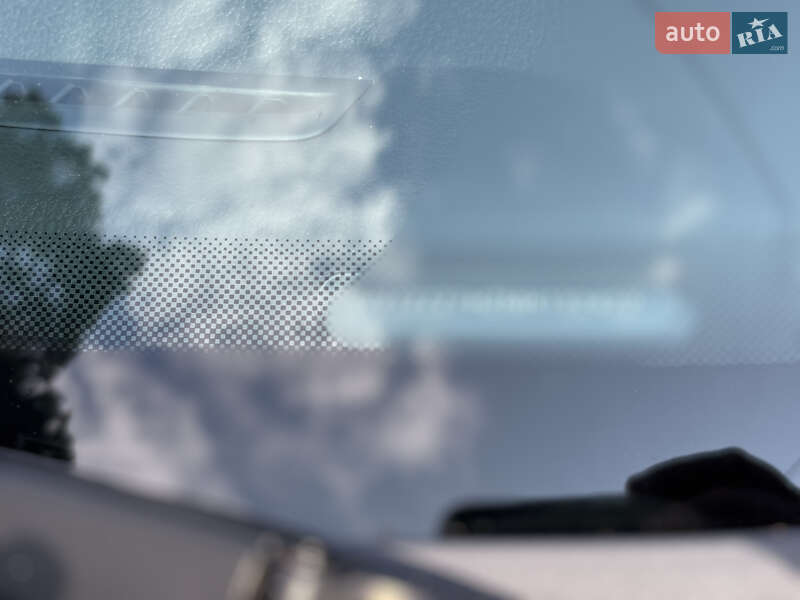 Грузопассажирский фургон Volkswagen Transporter 2021 в Киеве