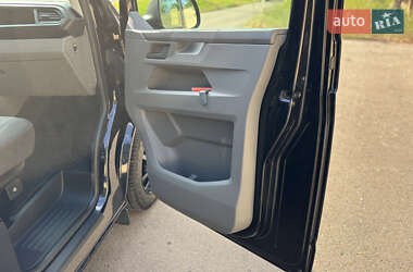 Грузопассажирский фургон Volkswagen Transporter 2021 в 