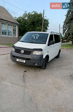 Минивэн Volkswagen Transporter 2005 в 