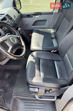 Минивэн Volkswagen Transporter 2005 в 