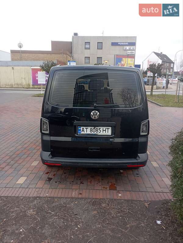 Минивэн Volkswagen Transporter 2014 в Ивано-Франковске