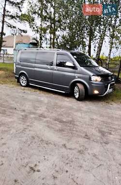 Минивэн Volkswagen Transporter 2014 в Коростене