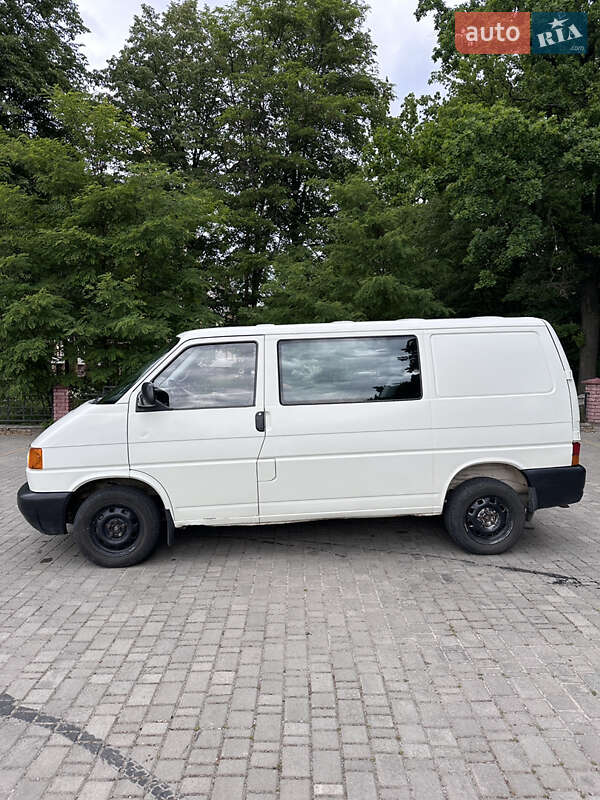 Минивэн Volkswagen Transporter 1997 в Владимирце