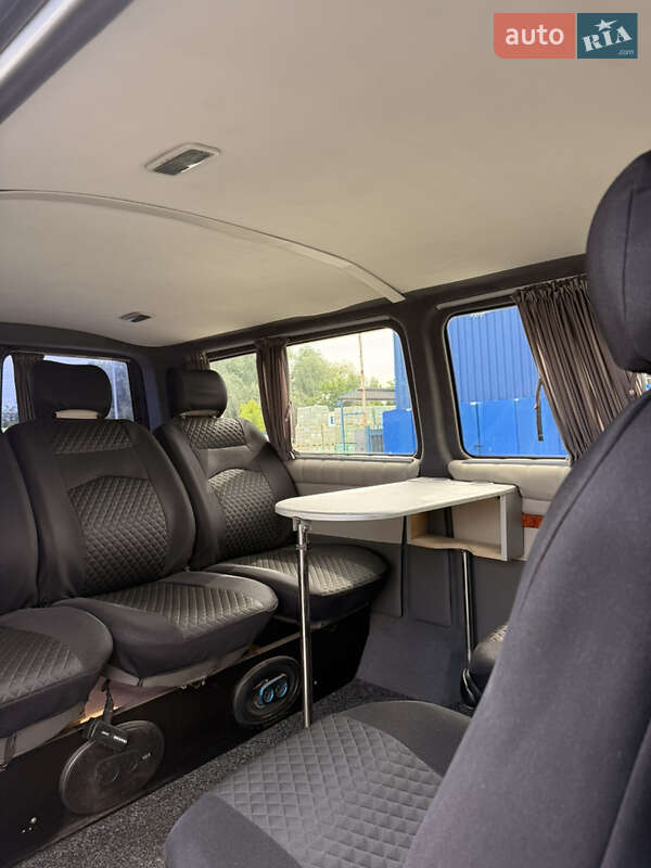 Минивэн Volkswagen Transporter 2006 в Киеве