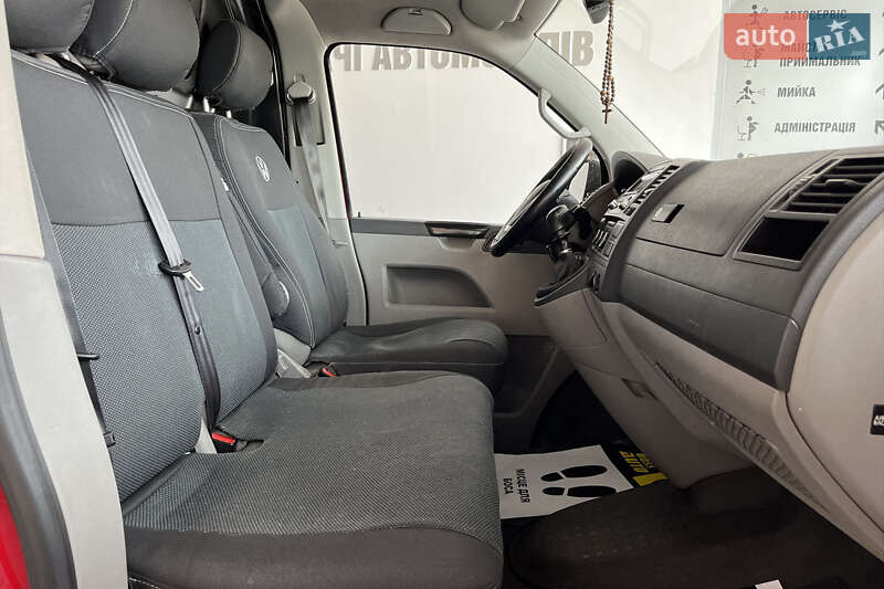 Грузовой фургон Volkswagen Transporter 2013 в Шептицькому