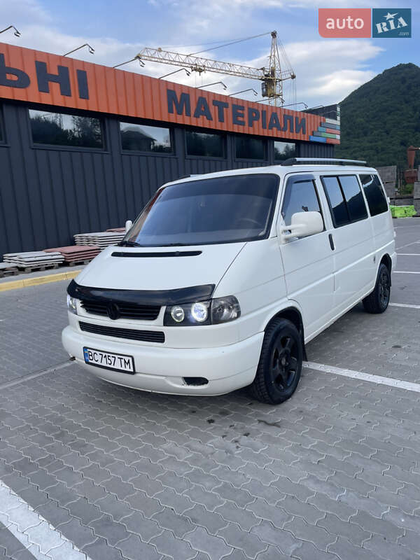 Мінівен Volkswagen Transporter 2001 в Сколе