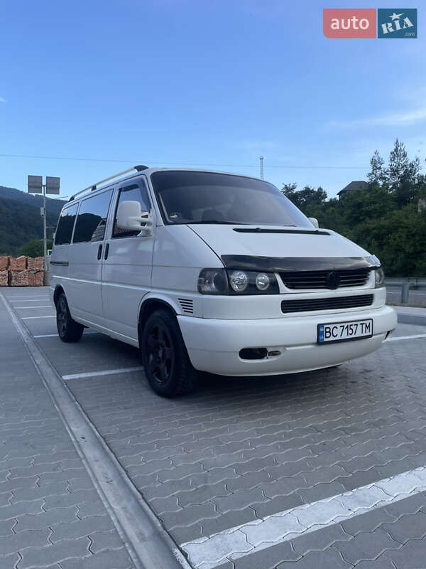 Мінівен Volkswagen Transporter 2001 в Сколе