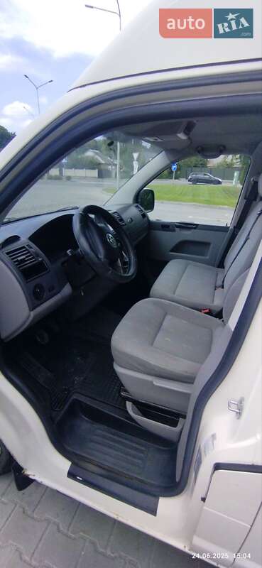 Минивэн Volkswagen Transporter 2005 в Виннице