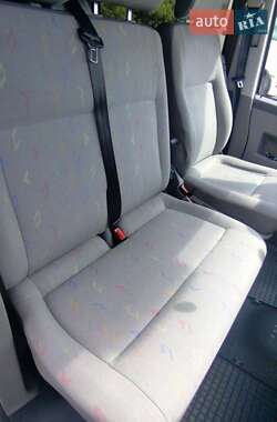 Минивэн Volkswagen Transporter 2005 в 