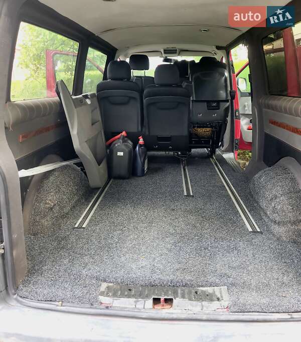 Мінівен Volkswagen Transporter 2005 в Богдані