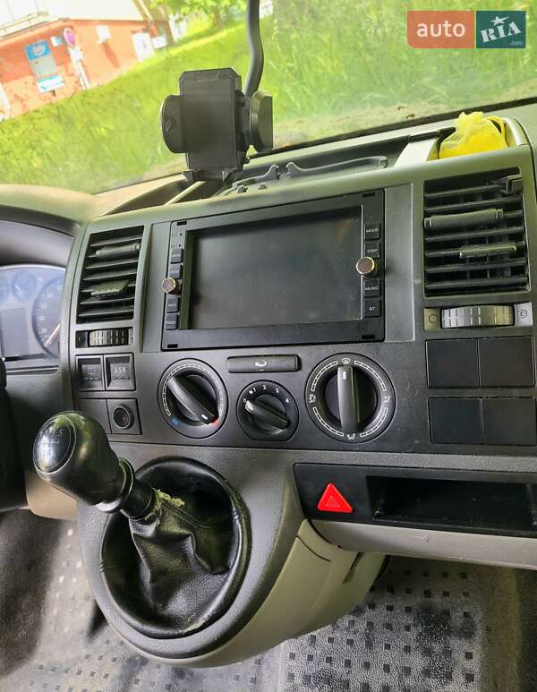 Мінівен Volkswagen Transporter 2005 в Богдані