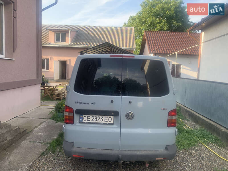 Минивэн Volkswagen Transporter 2006 в Черновцах