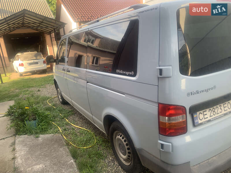 Минивэн Volkswagen Transporter 2006 в Черновцах