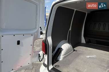 Грузовой фургон Volkswagen Transporter 2020 в 