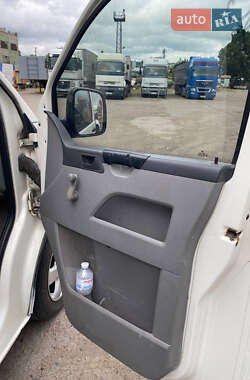 Минивэн Volkswagen Transporter 2004 в 