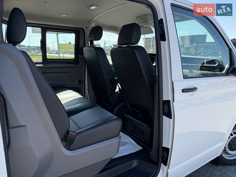 Минивэн Volkswagen Transporter 2020 в Луцке