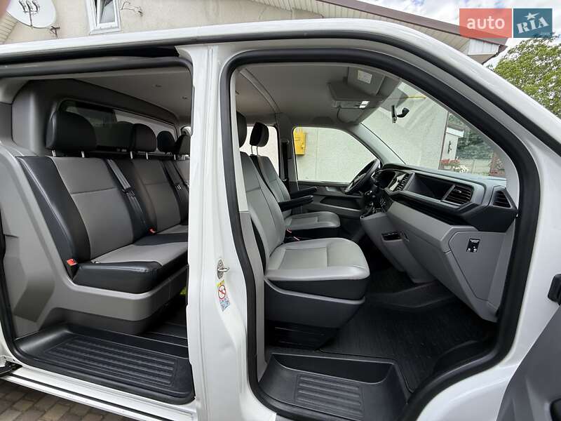 Минивэн Volkswagen Transporter 2020 в Луцке