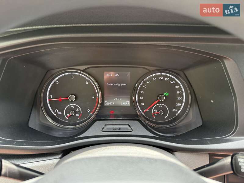 Минивэн Volkswagen Transporter 2020 в Луцке