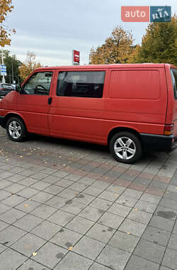 Дом на колесах Volkswagen Transporter 2001 в 