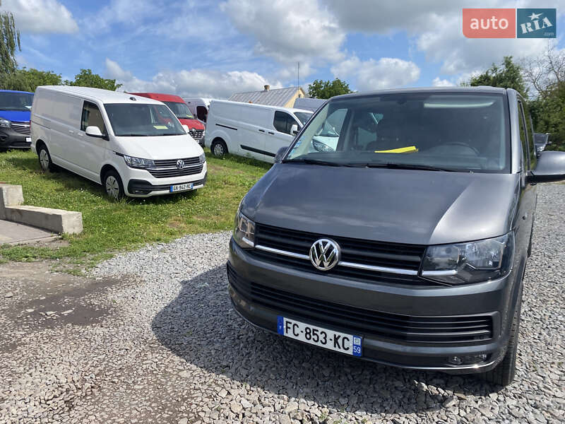 Минивэн Volkswagen Transporter 2018 в Дубно