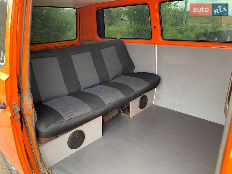 Минивэн Volkswagen Transporter 1990 в Одессе фото 13 Минивэн Volkswagen Transporter 1990 в Одессе