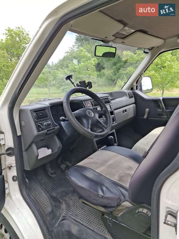 Минивэн Volkswagen Transporter 2000 в Львове