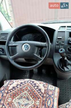 Вантажний фургон Volkswagen Transporter 2003 в 