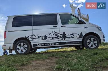 Минивэн Volkswagen Transporter 2017 в Снятине