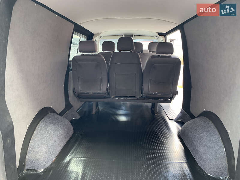 Мінівен Volkswagen Transporter 2005 в Луцьку