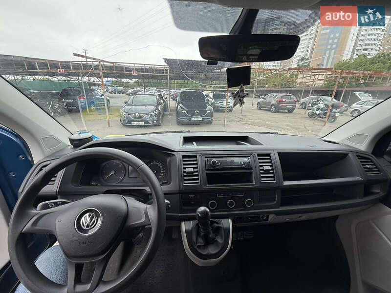 Минивэн Volkswagen Transporter 2018 в Киеве