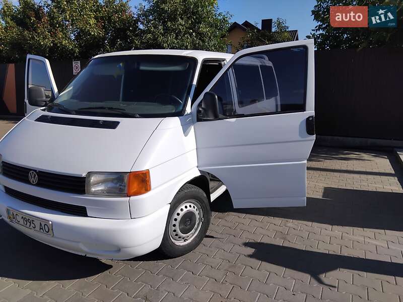 Мінівен Volkswagen Transporter 1998 в Луцьку