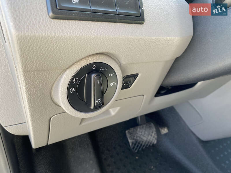 Грузовой фургон Volkswagen Transporter 2021 в Дубно