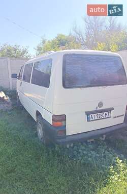 Минивэн Volkswagen Transporter 2000 в Оратове