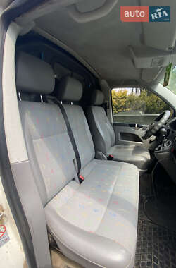 Грузовой фургон Volkswagen Transporter 2007 в 