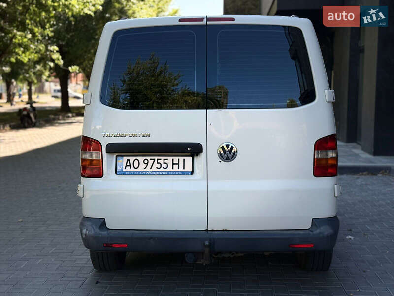Мінівен Volkswagen Transporter 2007 в Ужгороді