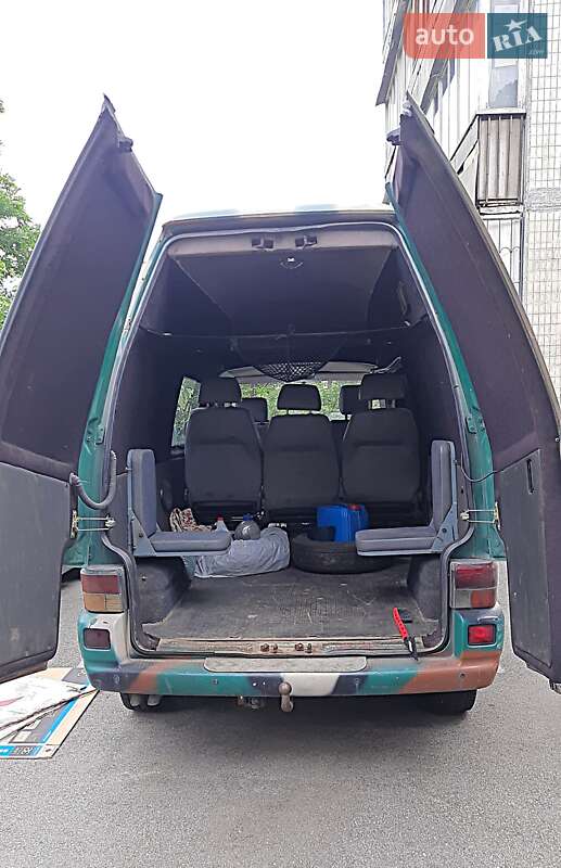 Минивэн Volkswagen Transporter 1998 в Киеве