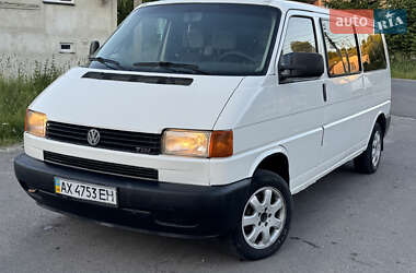Минивэн Volkswagen Transporter 2000 в Турке