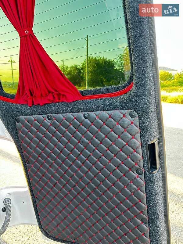 Минивэн Volkswagen Transporter 2016 в Первомайске