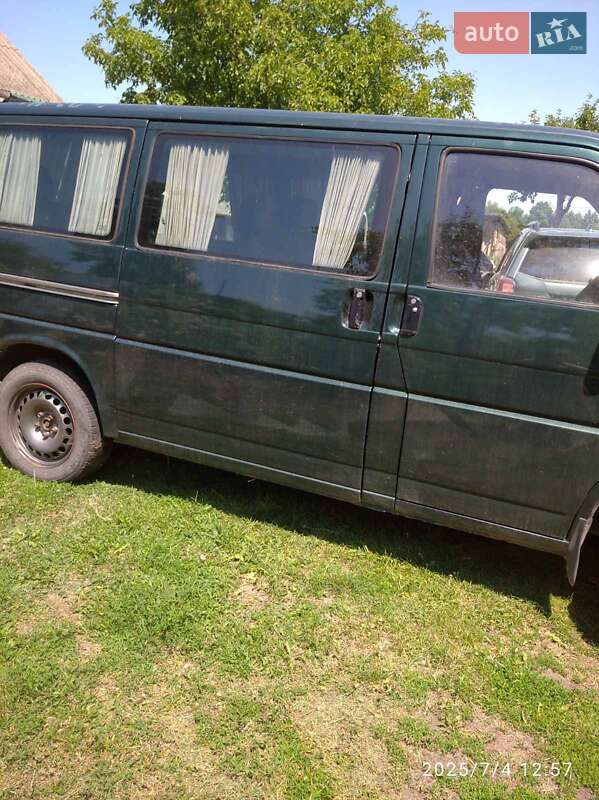 Мінівен Volkswagen Transporter 2000 в Козятині