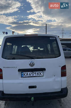 Минивэн Volkswagen Transporter 2004 в 