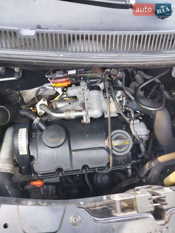 Минивэн Volkswagen Transporter 2009 в Шостке