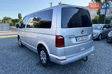 Грузопассажирский фургон Volkswagen Transporter 2017 в 