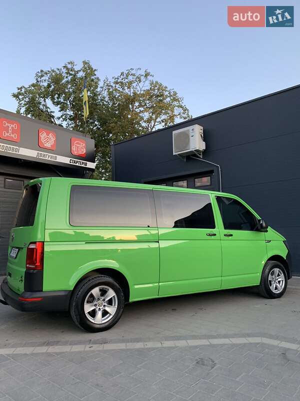 Минивэн Volkswagen Transporter 2015 в Ивано-Франковске