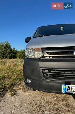 Вантажний фургон Volkswagen Transporter 2013 в Славуті
