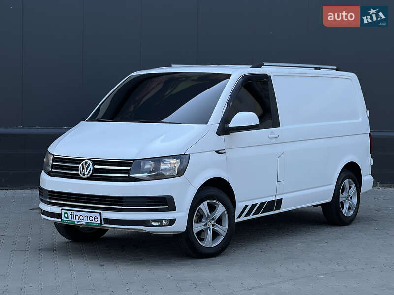 Грузовой фургон Volkswagen Transporter 2017 в Киеве
