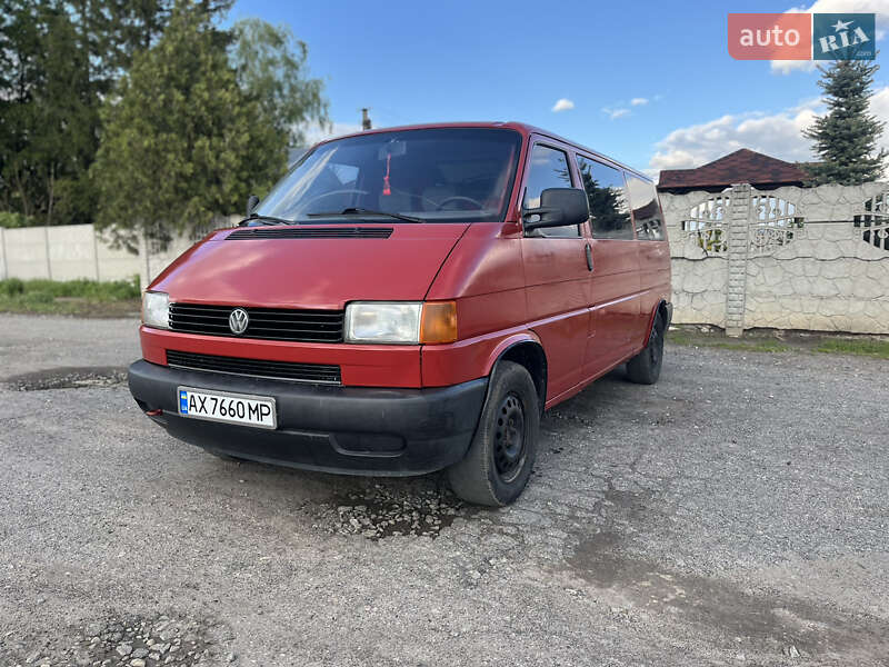 Минивэн Volkswagen Transporter 1996 в 