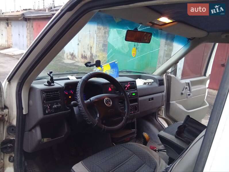 Минивэн Volkswagen Transporter 2002 в Киеве