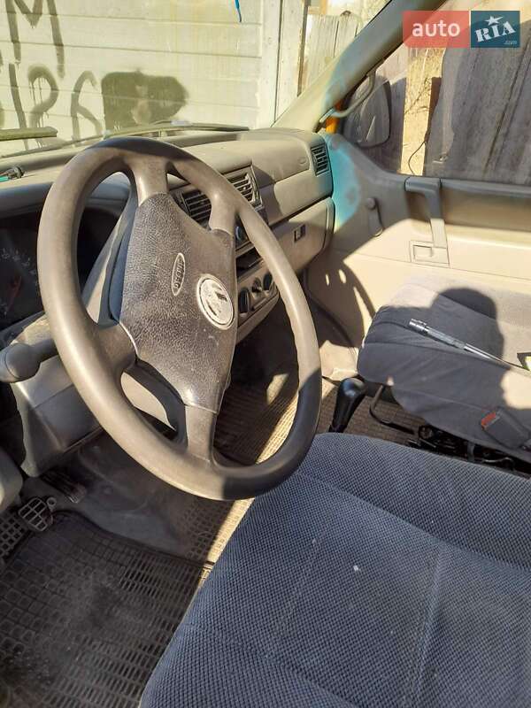 Минивэн Volkswagen Transporter 1999 в Киеве